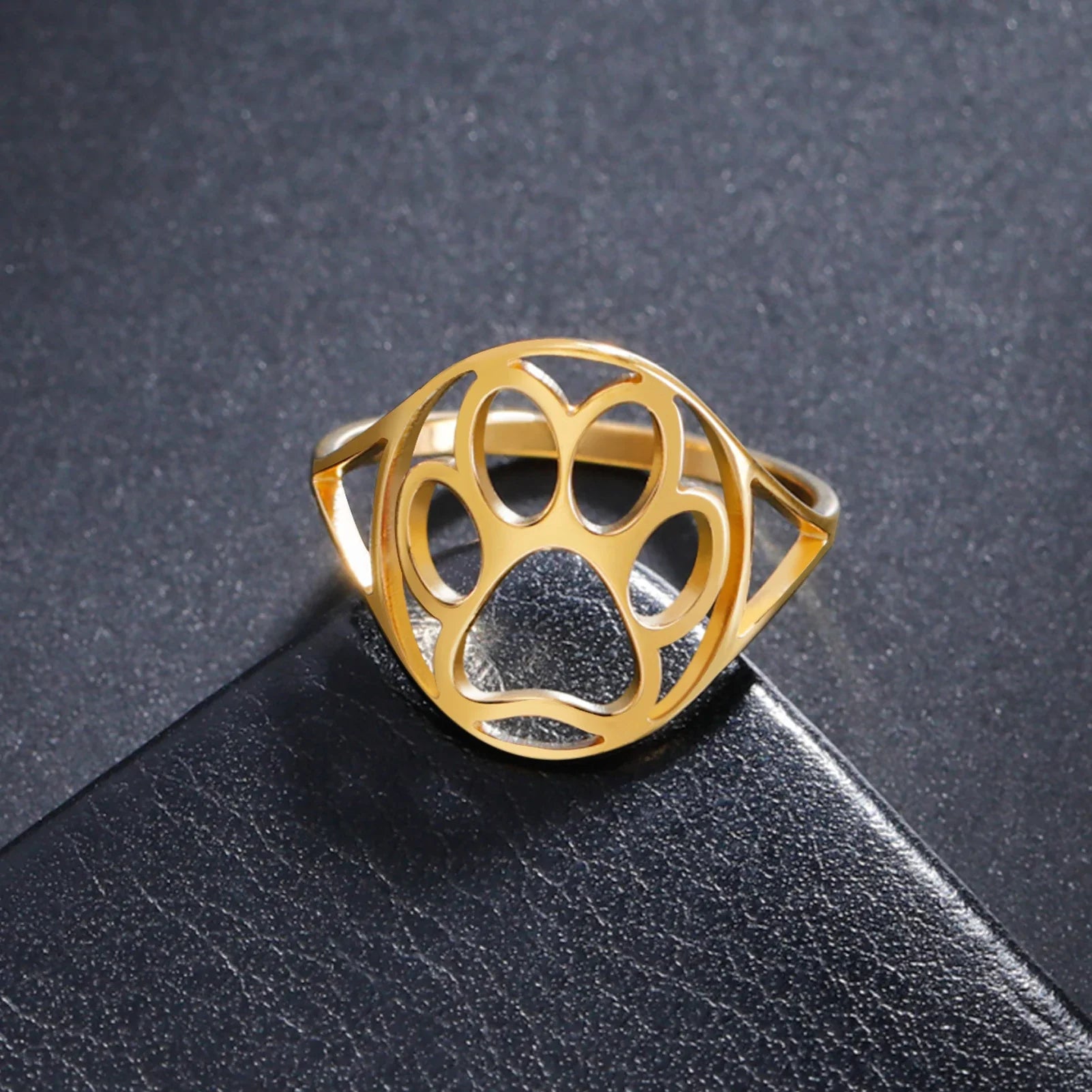 Lou | Whisper Love Ring