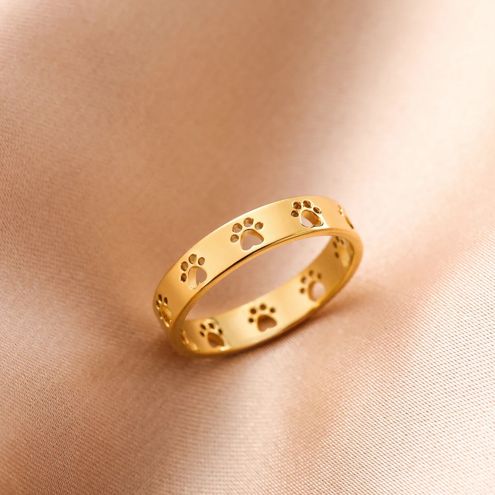 Monty | Pure Grace Ring